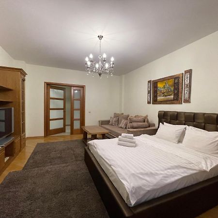 Arenda Apartments - Surganova,5A Minsk Dış mekan fotoğraf